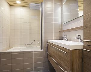 Guest house 384754 - Bungalow Noord Limburg - De Lommerbergen | 8-persoons bungalow | 8B