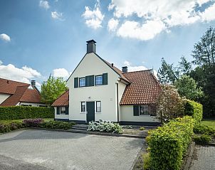Verblijf 385213 • Bungalow Noord Limburg • Domein De Schatberg | 12-persoons bungalow | 12GL 