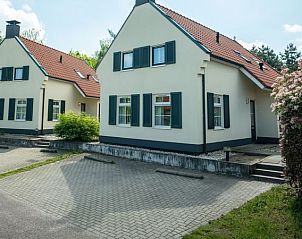 Guest house 385228 • Bungalow Noord Limburg • Domein De Schatberg | 10-persoons bungalow | 10L 