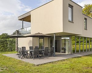 Verblijf 385230 • Bungalow Noord Limburg • Domein De Schatberg | 14-persoons watervilla | 14C1 