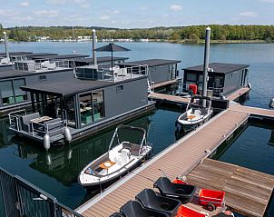 Verblijf 386129 • Vakantiewoning Noord Limburg • Houseboat Marina Mookerplas 