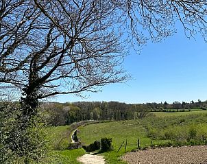 Prachtig landschap bij Vakantiehuisje in Heijenrath, Limburg met wandelpaden en natuur.