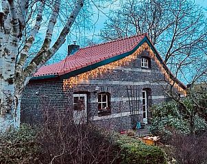 Sfeervolle avondverlichting bij Vakantiehuis in Wijlre, Zuid Limburg.