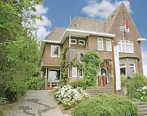 Verblijf 391618 • Vakantiewoning Zuid Limburg • Prachtige 23 persoons villa in Zuid-Limburg met bubbelbaden 