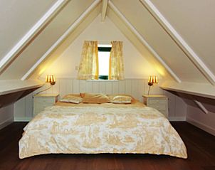 Gemtliches Schlafzimmer im Ferienhaus in Epen, Sdlimburg. Ferienhaus mit rustikalem Charme und komfortabler Einrichtung in Limburg.