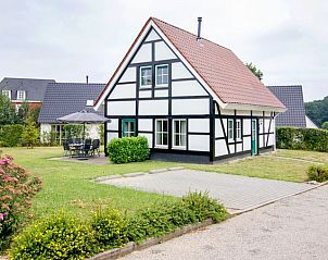 Guest house 394506 • Bungalow Zuid Limburg • Kasteeldomein De Cauberg | 6-persoons villa - Walram | 6C 