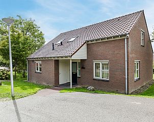 Guest house 394926 - Bungalow Zuid Limburg - Hoog Vaals | 12-persoons bungalow - Extra toegankelijk | 12L