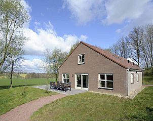 Verblijf 394944 • Bungalow Zuid Limburg • Hoog Vaals | 24-persoons bungalow | 24L 
