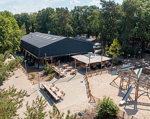 Receptie van vrijstaande woning in Vlierden, vakantiehuis De Peel, Noord Brabant met vriendelijk personeel.