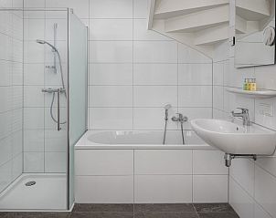 Prachtig uitzicht vanuit Villa 8B in Someren, De Peel. Geniet van de serene natuur en uitgestrekte velden in Noord Brabant.