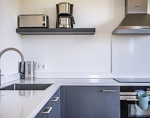 Auenbereich mit Grill im 6-Personen-Bungalow 6ELZ, Someren, De Peel.