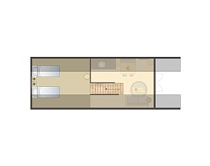 Stijlvolle binnenruimte van 4-persoonslodge 4B7 in Someren, De Peel, met open trap en moderne keuken, perfect voor een comfortabel verblijf.