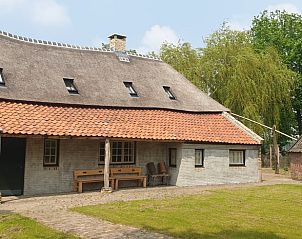 Traditioneel dak van Huisje in Aarle-Rixtel, vakantieaccommodatie in Aarle-Rixtel, De Peel.