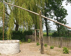 Authentieke waterput bij Huisje in Aarle-Rixtel, vakantiehuis in De Peel.