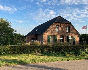 Vakantiehuisje in De Rips, gelegen in de groene omgeving van De Peel, Noord Brabant, biedt een charmante landelijke ervaring.