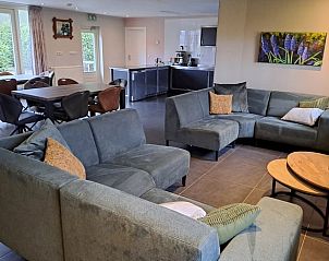 Comfortabele woonkamer in Huisje in Oirschot, vakantiewoning in Oirschot, Noord Brabant.