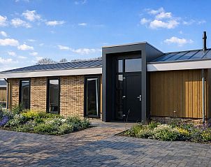 Verblijf 411214 - Vakantiewoning Kempen - Villa Parkzicht met Zwembad & Sauna | 6 personen