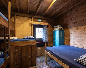 Huisje in Bladel, knusse slaapkamer met stapelbedden in vakantiehuis in Kempen.