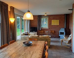 Gemtliches Wohnzimmer des Huisje in Luyksgestel, Ferienunterkunft in Nordbrabant.