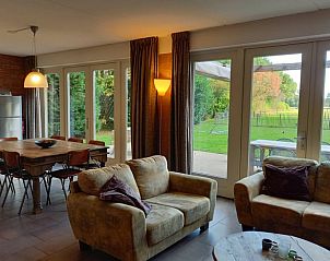 Gemtliche Sitzecke im Cottage in Luyksgestel, Ferienhaus in Kempen.