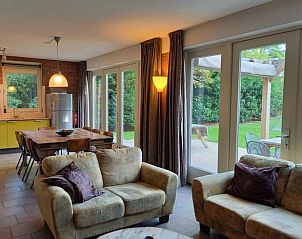 Offene Kche und Essbereich im Ferienhaus in Luyksgestel, Nordbrabant.