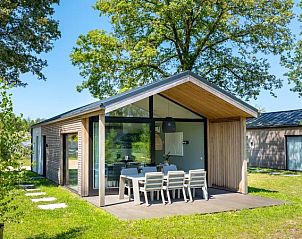 Verblijf 420248 • Bungalow Hart van Brabant • 4-6-persoons lodge | 4-6B 