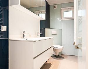 Moderne badkamer in Belvedere 4 personen Wellness, vakantiehuis in Cromvoirt, Noord Brabant.
