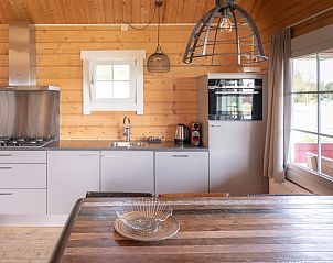 Guest house 421821 - Holiday property Hart van Brabant - Water lodge