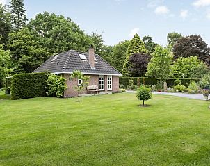 Guest house 422016 - Holiday property Hart van Brabant - Huisje in Haaren