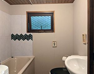 Guest house 422119 - Holiday property Hart van Brabant - Vakantiehuis Chaletpark Kempenbos - 123