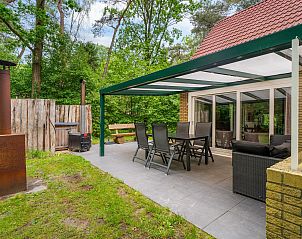 Verblijf 422132 - Vakantiewoning Hart van Brabant - Boshuys met Hottub, Sauna & Veranda | 4 personen