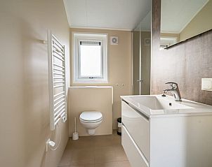 Guest house 422516 - Chalet Hart van Brabant - Chalet in Kaatsheuvel