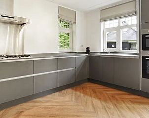 Guest house 422539 - Bungalow Hart van Brabant - Kaatsheuvel | 12-persoons vakantiehuis | 12L