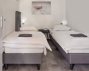 Comfortabele tweepersoonskamer in Huisje in Kaatsheuvel, vakantiehuis in het hart van Noord Brabant.