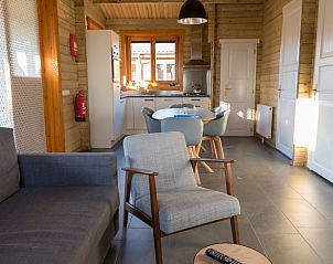 Open keuken en woonkamer in Vakantiehuis in Drunen, Noord Brabant.