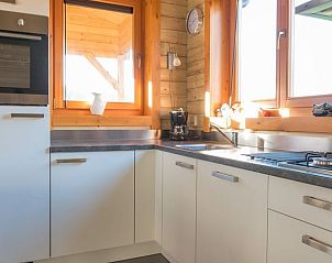 Moderne keukenfaciliteiten in Vakantiehuis in Drunen, Noord Brabant.