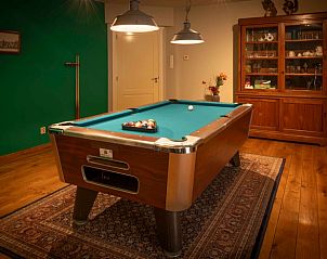 Biljartkamer in Vakantiehuisje in Oeffelt, Noordoost Brabant, voor ontspanning en spel.