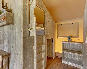 Guest house 431913 - Tent house Noordoost Brabant - Duin Lodge