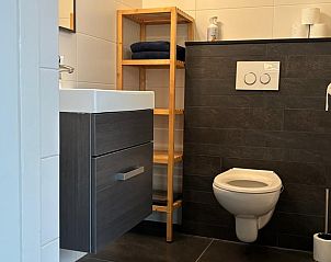 Huisje in Gemert, vakantiehuis in Noord Brabant, met luxe badkamer en ligbad.