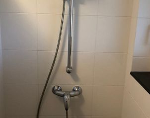 Moderne douche in Huisje in Gemert, vakantiehuis in Noordoost Brabant, Noord Brabant.