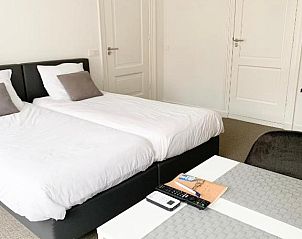 Verblijf 432602 - Bed and breakfast Het Friese platteland - b&b het Herenhuys aan de historische gracht van Kollum