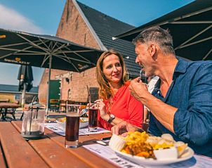 Guest house 4343100 - Holiday property Noordoost Brabant - Vakantiehuis Villa Waterfront 12