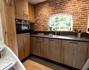 Compleet uitgeruste keuken in Huisje in Reek, vakantieverblijf in Reek, Noordoost Brabant.