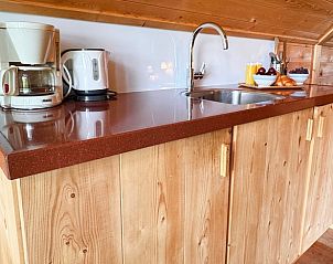 Volledig uitgeruste keuken in Huisje in Vortum Mullem, vakantiehuis in Vortum-Mullem, Noord-Brabant, met moderne voorzieningen.