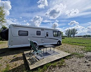 Vakantiehuis in Genderen, Noord Brabant biedt een comfortabele camperervaring te midden van de natuur van West Brabant.