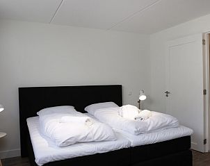 Guest house 4501130 - Holiday property Noordzeekust - 8 pers villa met jacuzzi!