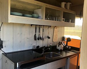 Guest house 4501195 - Tent house Noordzeekust - Luxe ingerichte safaritent