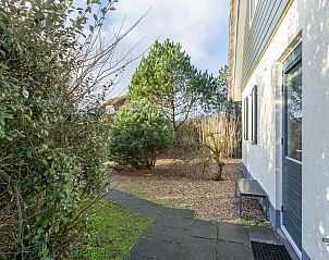 Vooraanzicht van Duynopgangh 46 Julianadorp aan Zee, vakantiehuis in de natuur.