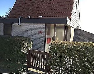 Guest house 4502100 - Holiday property Noordzeekust - Vakantiehuis mit gepflegtem Garten in Julianadorp