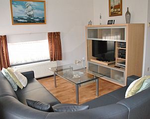 Gemtliches Wohnzimmer im Familienhaus Buis, Ferienhaus an der Nordseekste in Egmond aan Zee.